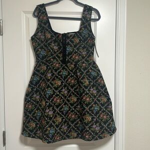 NWTs quilt like dress with fun details